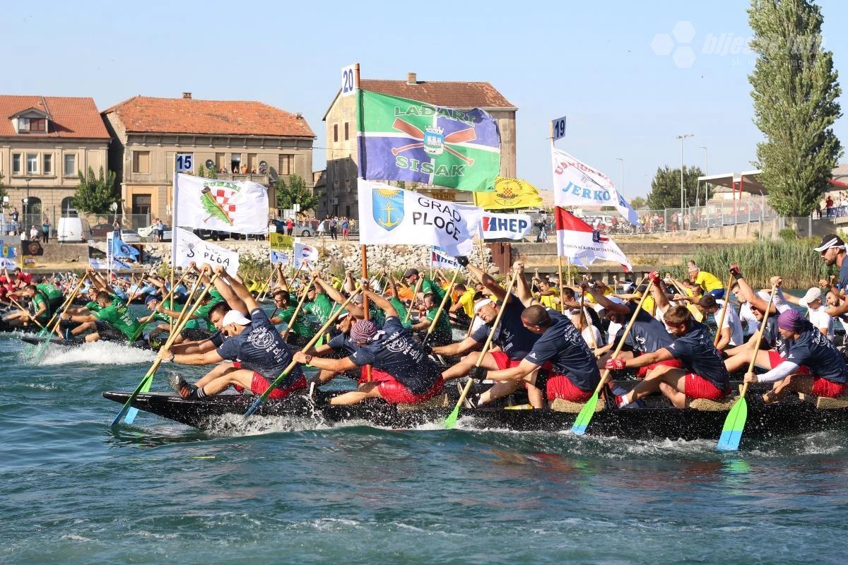 Počeo 24. Maraton lađa na Neretvi