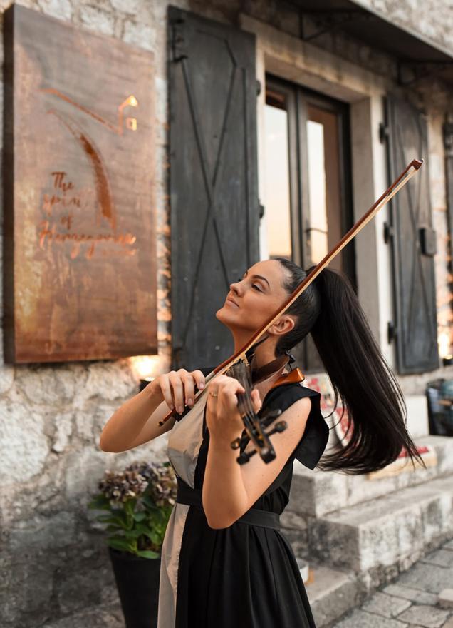 Nikolina Pandža Skoko  - Nikolina Pandža Skoko violina violinistica