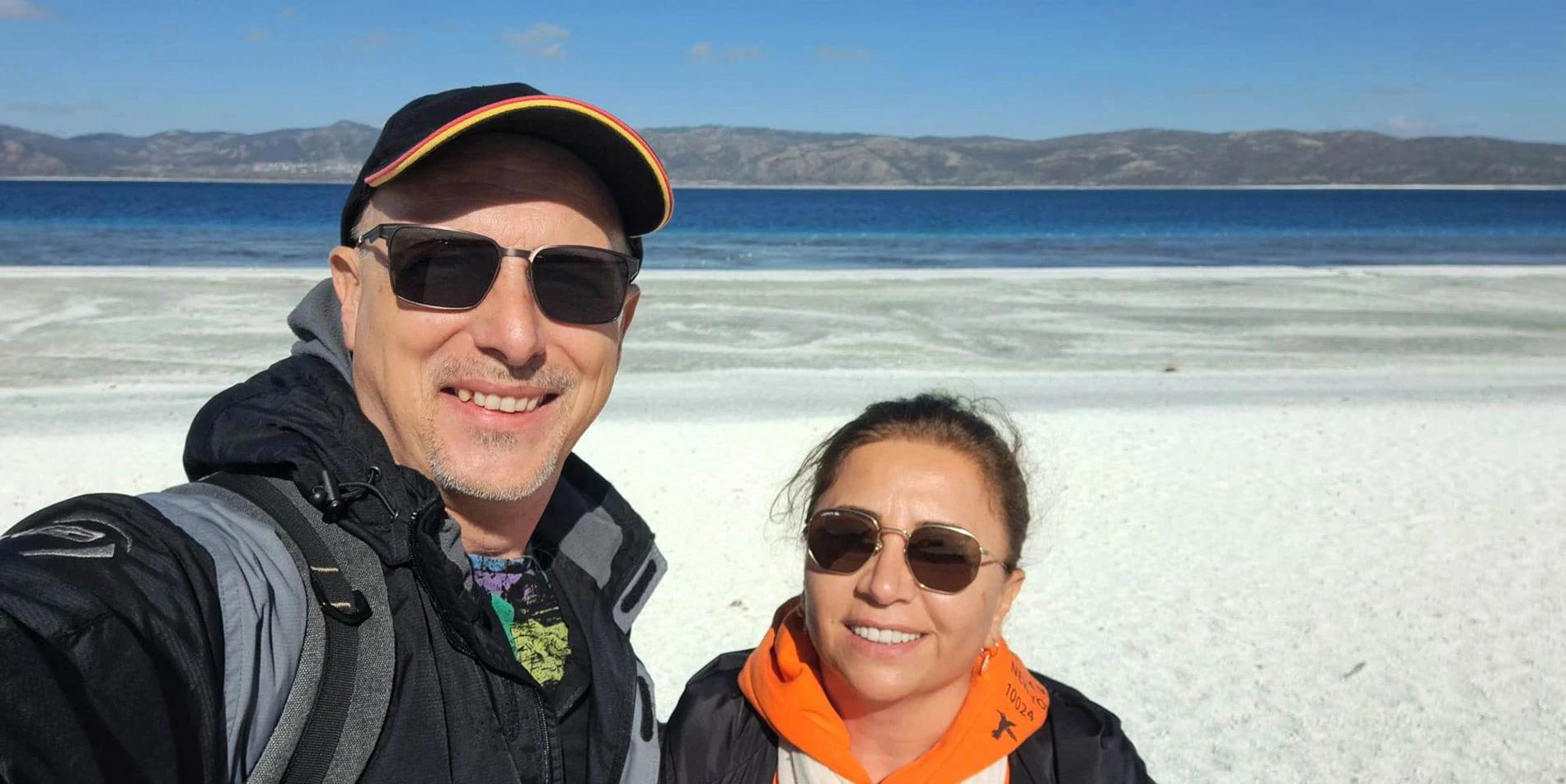 Prof. Yasemin Levanteli i moja malenkost, bez čije pomoći ne bi našao Salda jezero i koja mi je dala detaljnu geološku predstavu nastanka Salde