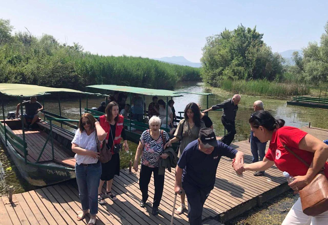 Članovi Kluba za starije iz Čapljine uživali u izletu u Hutovo blato