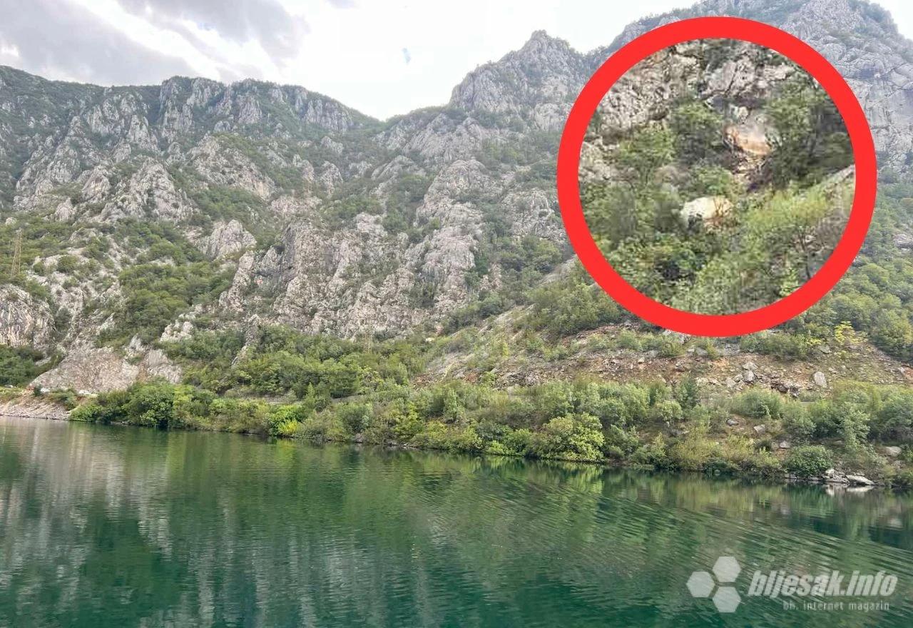 Stijena prijeti obrušavanjem na M-17