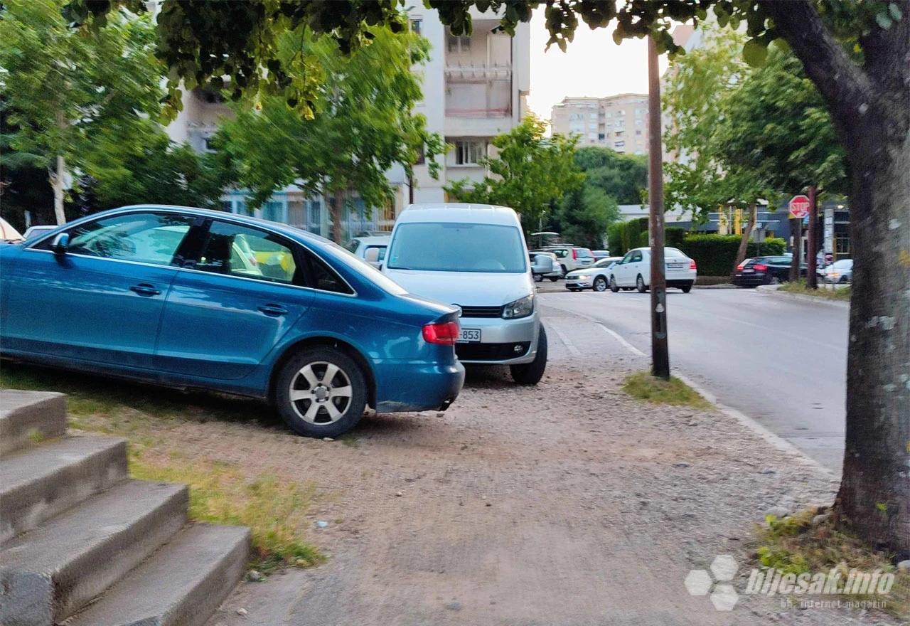 Parkiranje na nekadašnju zelenu površinu