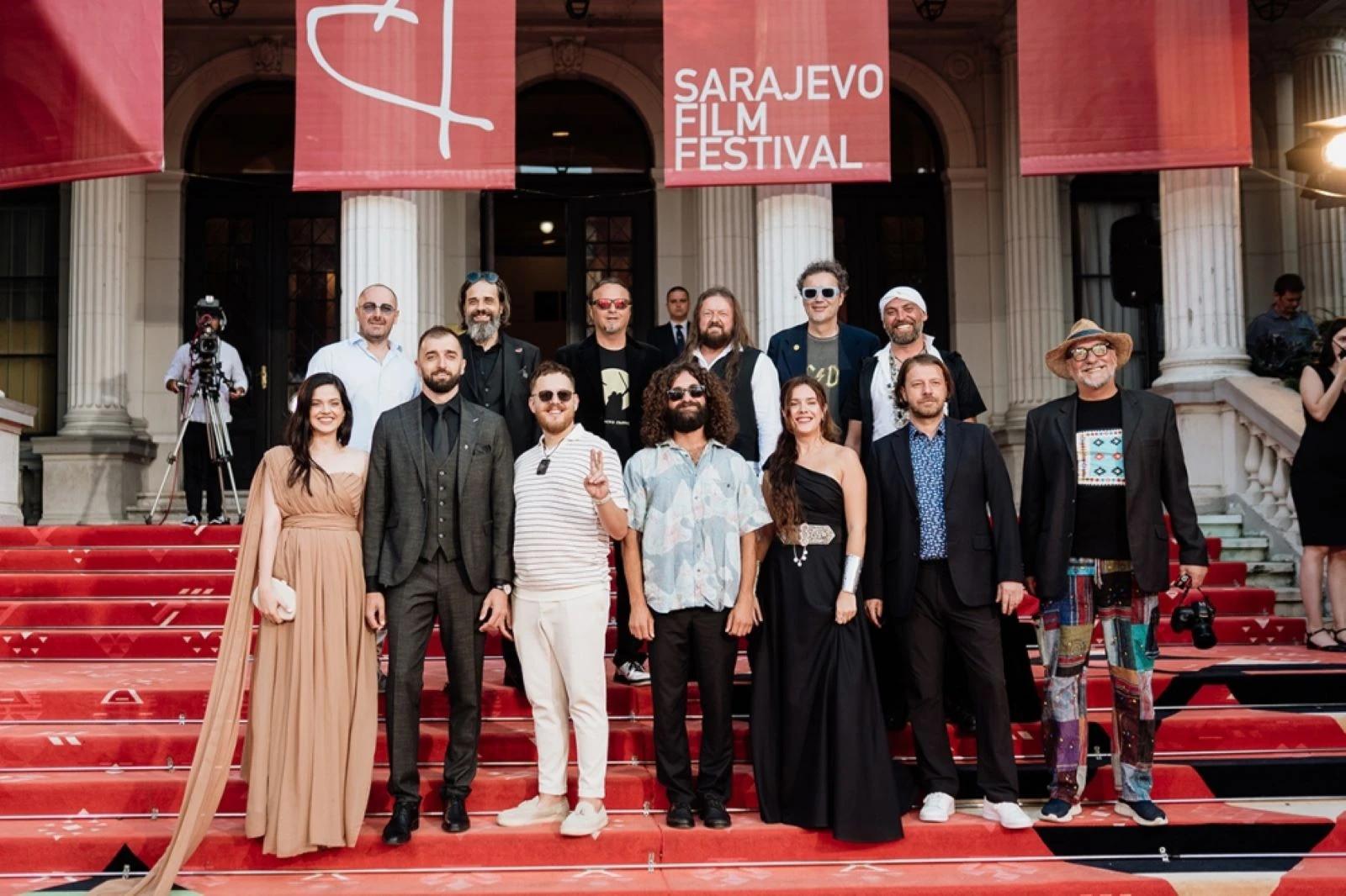 Ekipa filma na crvenom tepihuna Sarajevo film festivalu