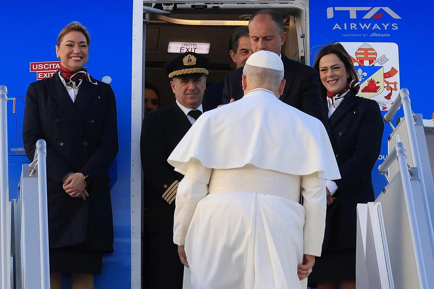 Papa Lav XIV krenuo na prvo međunarodno putovanje od izbora