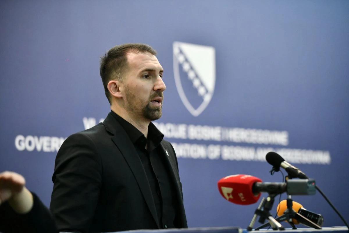 Federalni ministar rada i socijalne politike, Adnan Delić