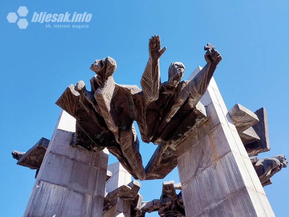 Detalj sa spomenika Ćiprovačkom ustanku