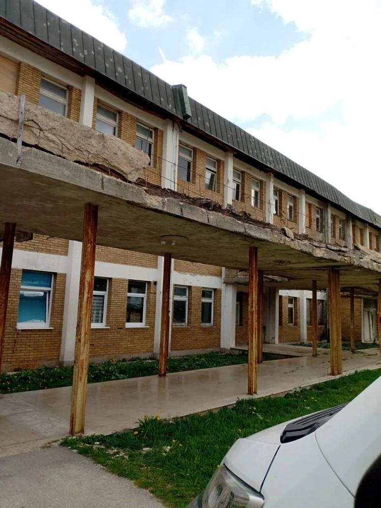 Dom zdravlja u Glamoču